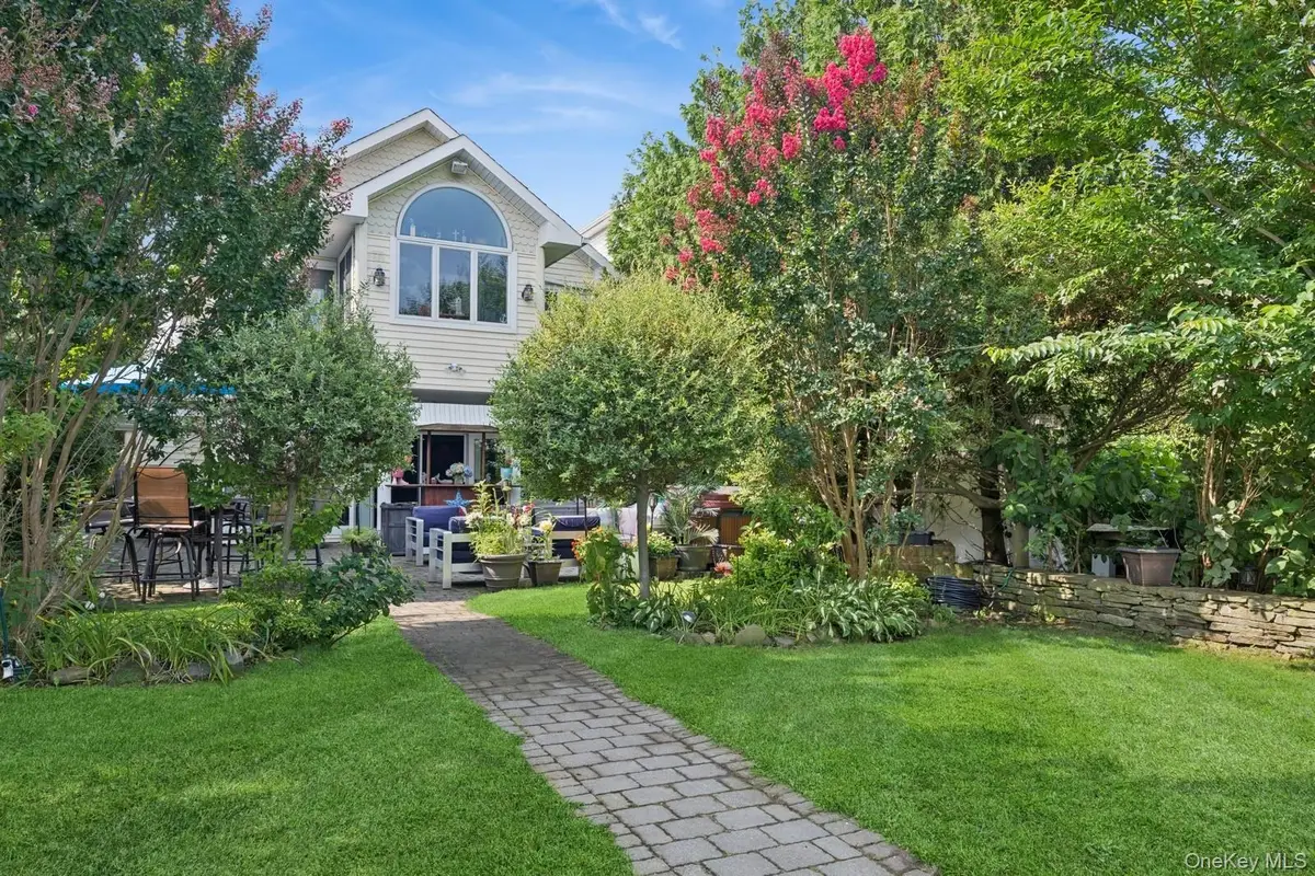 101 Bay Street, East Atlantic Beach, NY 11561 - Image #1