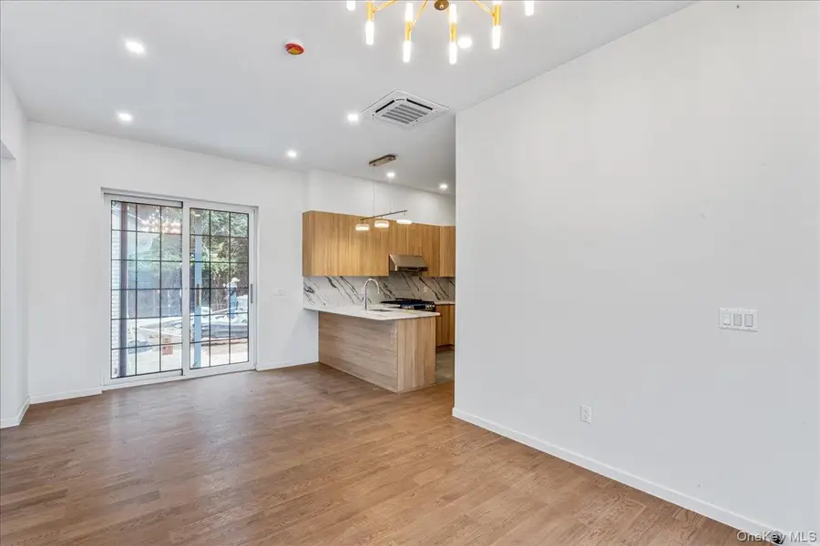 150-33 Hawtree Street, Ozone Park, NY 11417 - Image #3