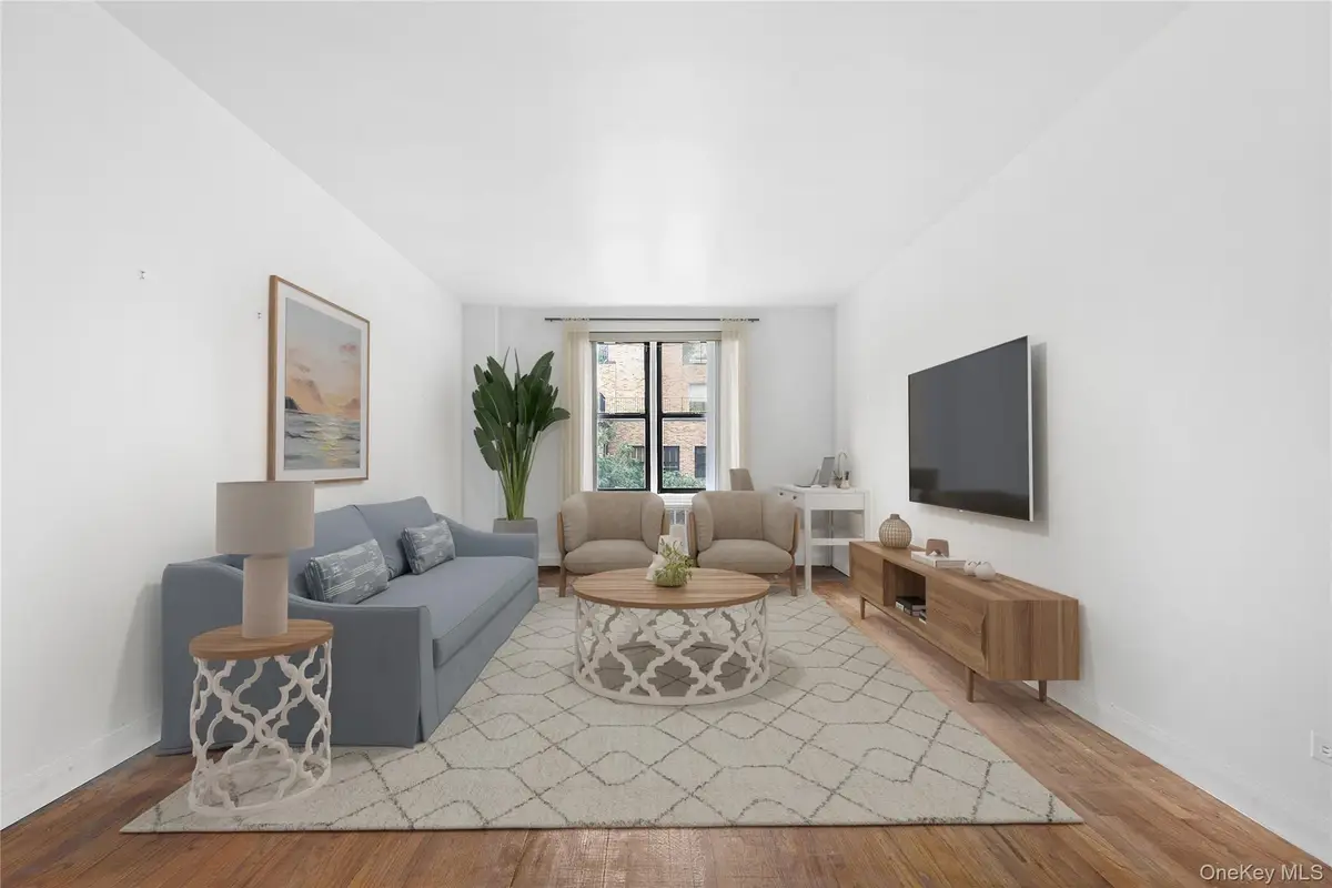 330 E 70th Street #6E, Manhattan, NY 10021 - Image #1