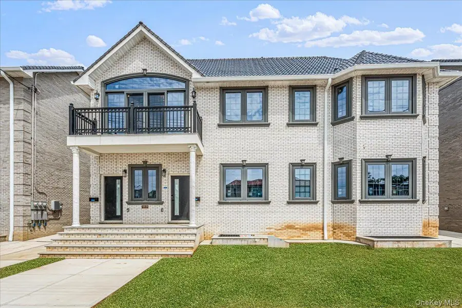 150-25 Hawtree Street, Ozone Park, NY 11417 - Image #2