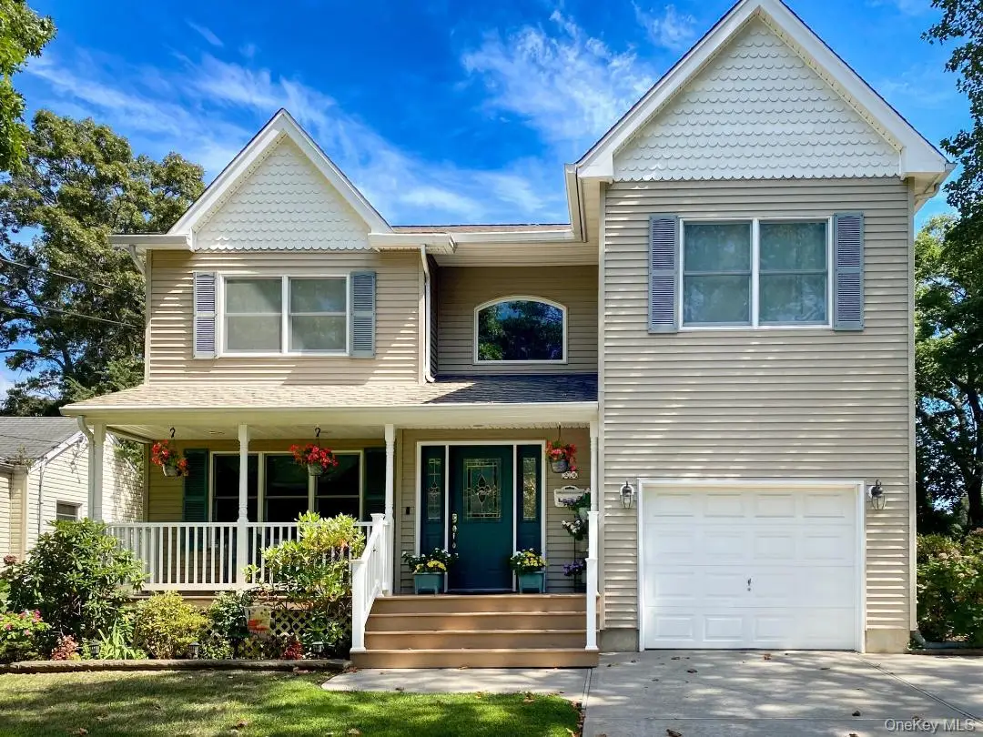 29 Bailey Avenue, Babylon, NY 11702 - Image #1