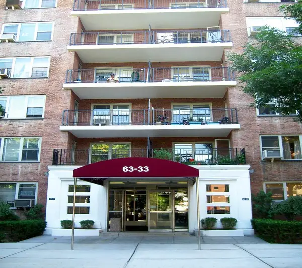 63-33 98 Place #3E, Rego Park, NY 11374