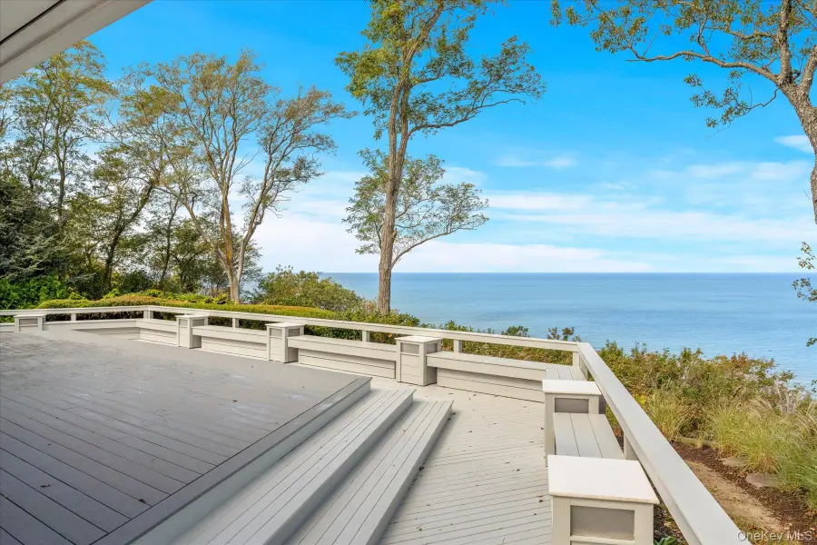 1 Dolphin Way, Riverhead, NY 11901 - Image #2