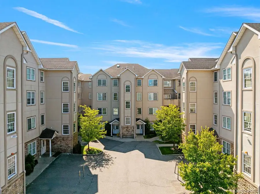 1113 Parkview Drive, Spring Valley, NY 10977 - Image #2