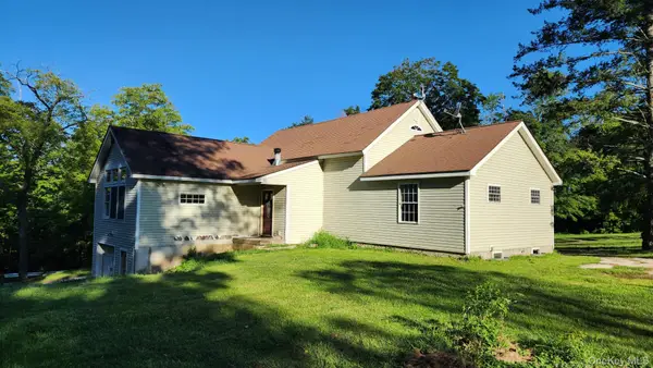 335 Clapp Hill Road, Lagrangeville, NY 12540