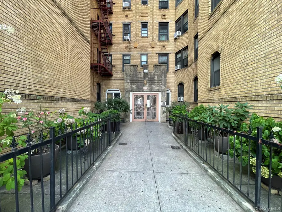 897 Empire Boulevard #F6, Brooklyn, NY 11213 - Image #2