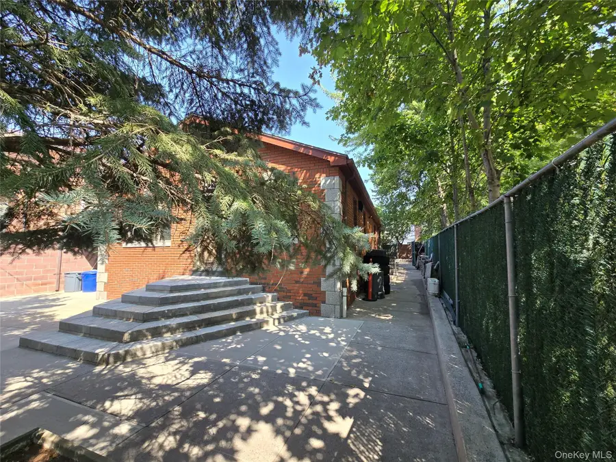 204-19 46th Rd, Bayside, NY 11361 - Image #2