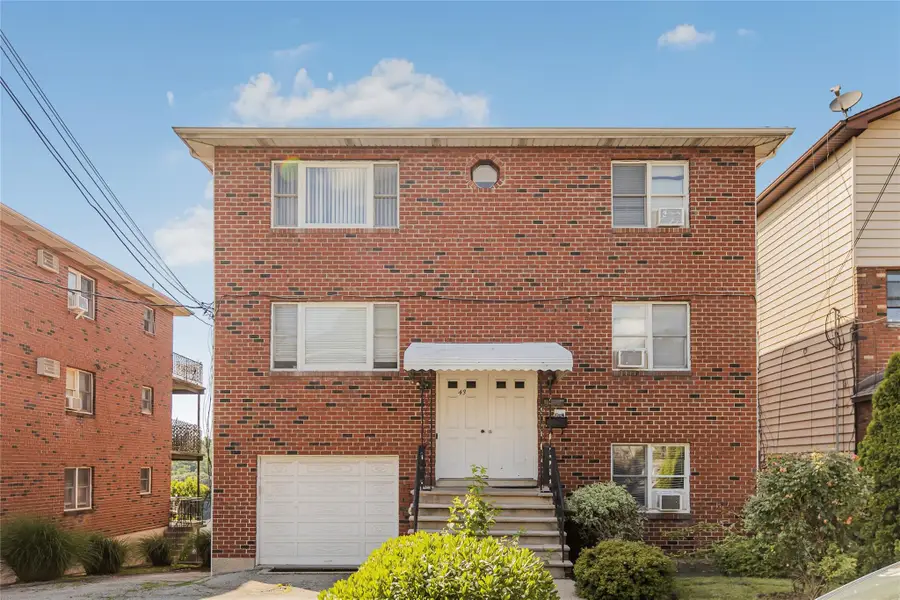 43 Dunston Avenue, Yonkers, NY 10701 - Image #2