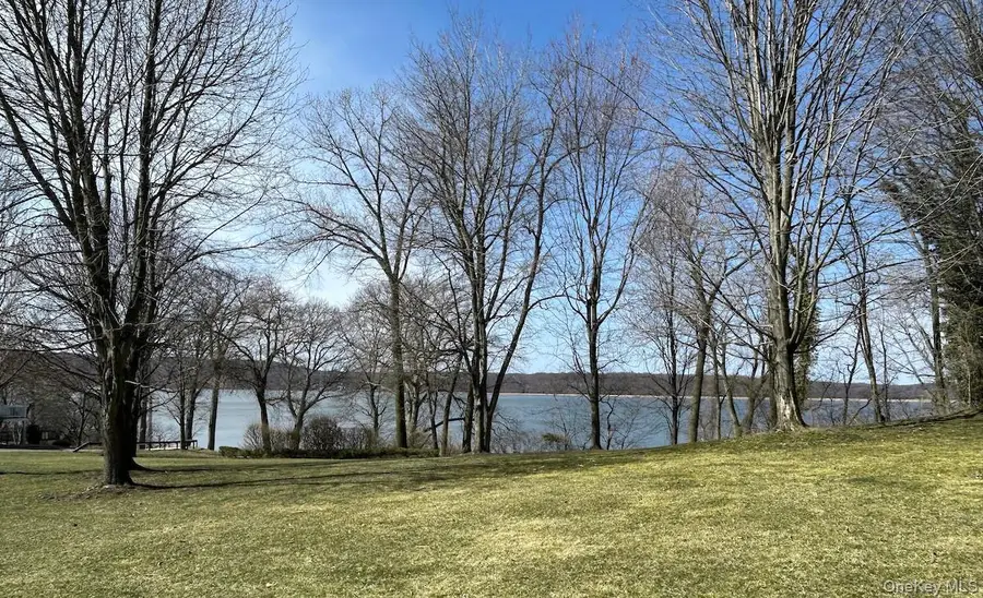 66 Landing Drive, Dobbs Ferry, NY 10522 - Image #3