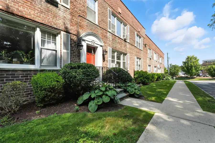 14 Soundview Avenue #8, White Plains, NY 10606 - Image #2