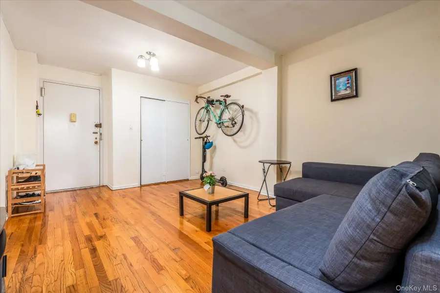 60-11 Broadway #3L, Woodside, NY 11377 - Image #3