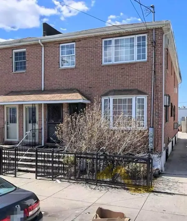 864 Euclid Avenue, Brooklyn, NY 11208