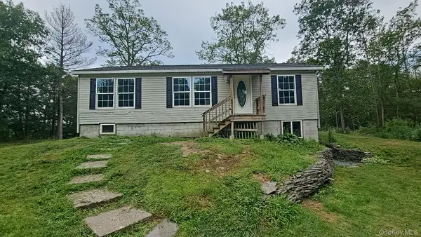 11 Fel Qui Road, Woodstock, NY 12498