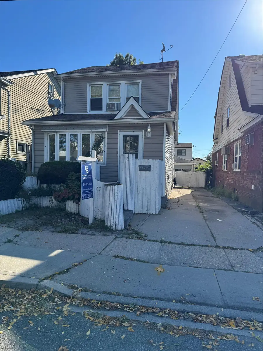 19 Jacob Street, Elmont, NY 11003 - Image #3