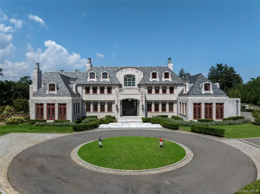 9 Hicks Lane, Sands Point, NY 11050 - Image #3