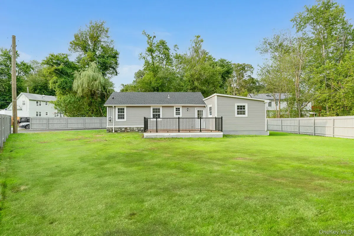 3167 Lincoln Drive, Mohegan Lake, NY 10547 - Image #1