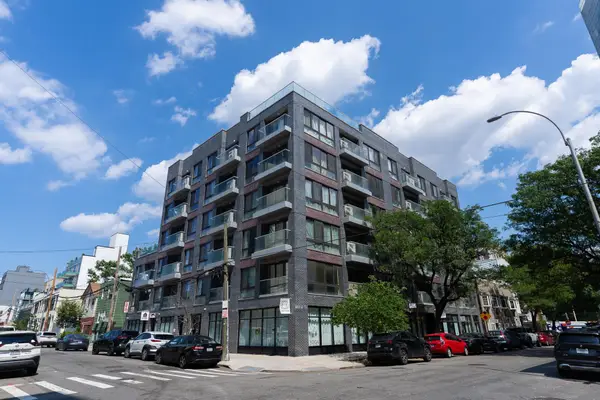 2705 41st Avenue #5D, Long Island City, NY 11101