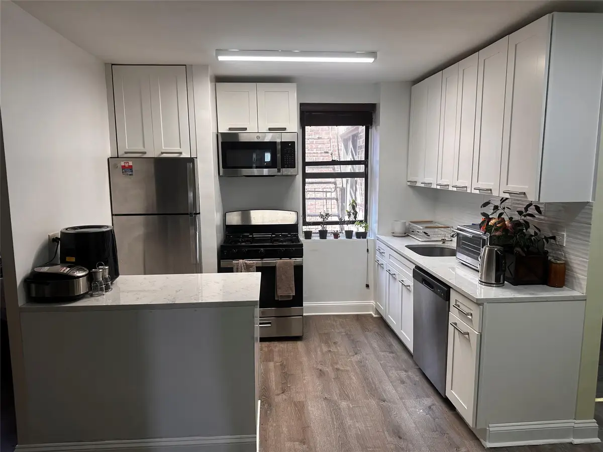 2640 Marion Avenue #4E, Bronx, NY 10458 - Image #1