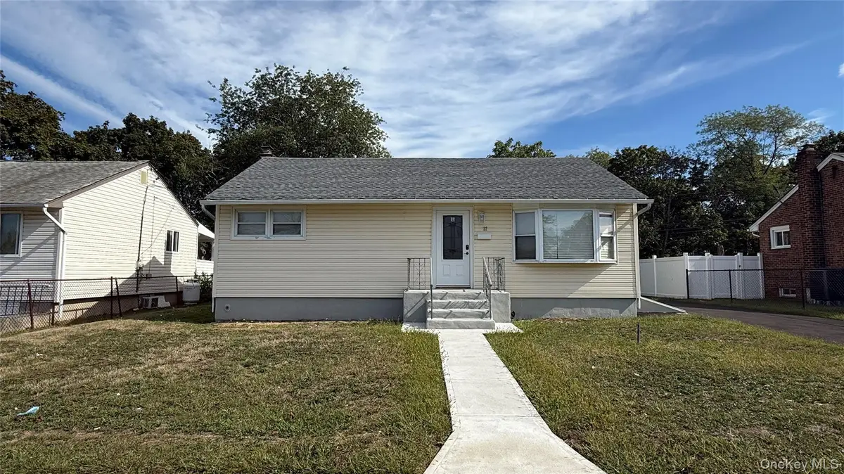 32 Penndale Drive, Amityville, NY 11701 - Image #1