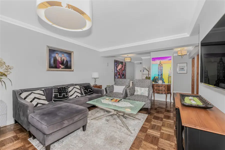 52 Yonkers Terrace #2E, Yonkers, NY 10704 - Image #2