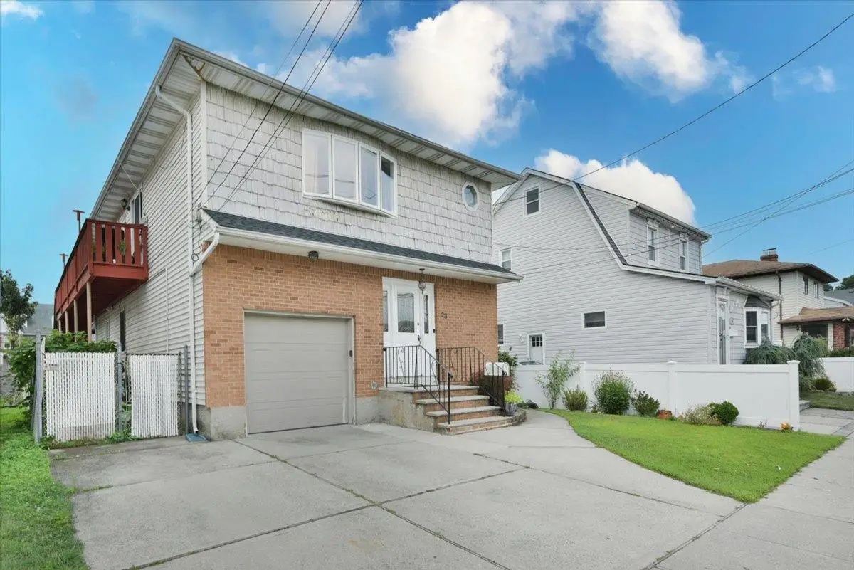 23 Monroe Street, Franklin Square, NY 11010 - #1