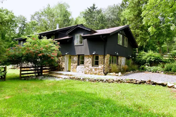 47 Waterbury Road, Warwick, NY 10990