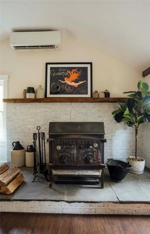 2 Locust Street, Chatham, NY 12037