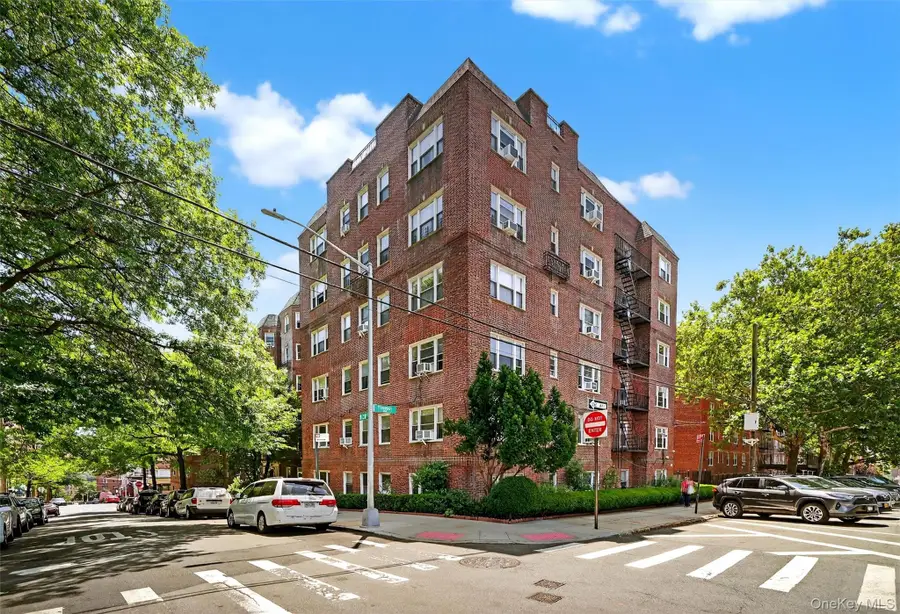 474 W 238th Street #6A, Bronx, NY 10463 - Image #2