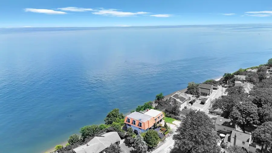 129 Shore Drive, Sound Beach, NY 11789 - Image #3