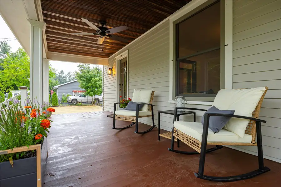 59 S Parsonage Street, Rhinebeck, NY 12572 - Image #2