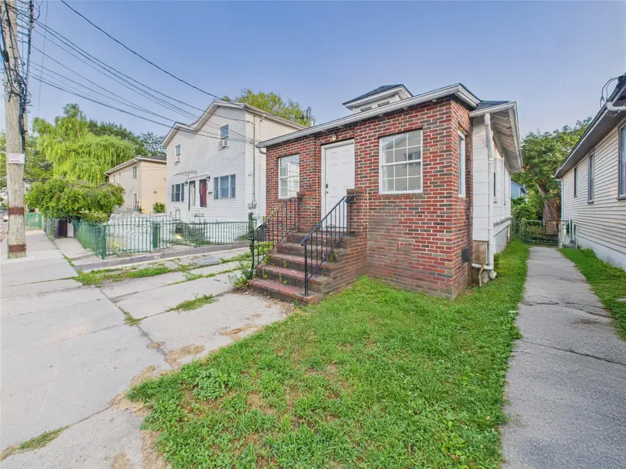 102 Carroll Street, Bronx, NY 10464 - Image #3