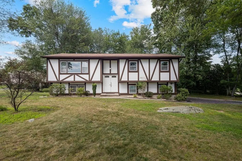 16 Green Bower Lane, New City, NY 10956 - #1