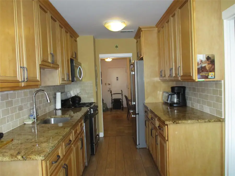 360 Central Avenue #331, Lawrence, NY 11559 - Image #2