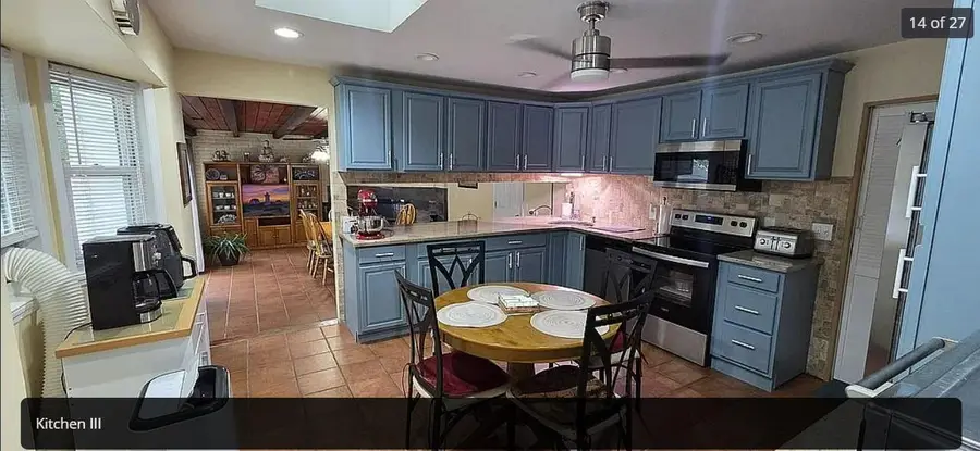 21 Francisco Avenue, Central Islip, NY 11722 - Image #3