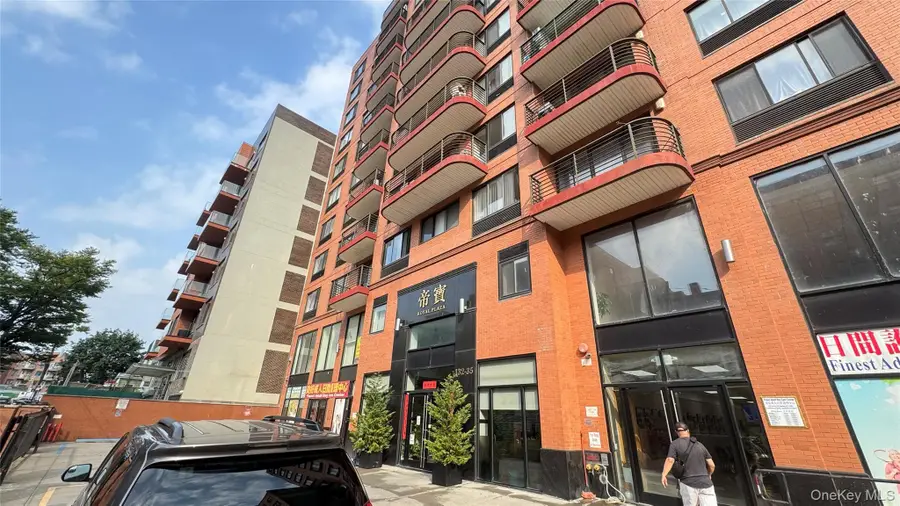 132-35 41st Road #10D, Flushing, NY 11355 - Image #2