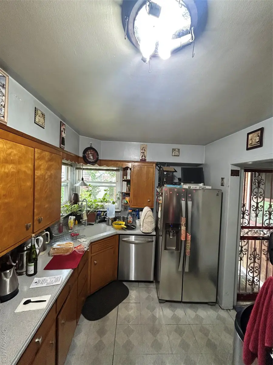 355 Jerusalem Avenue, Hempstead, NY 11550 - Image #2