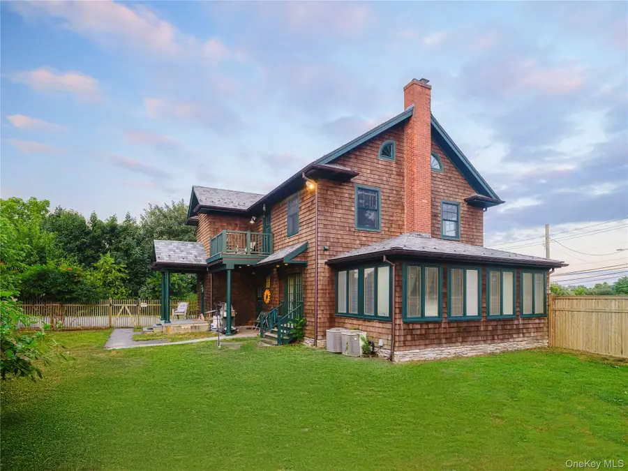 756 Main Road, Aquebogue, NY 11931 - Image #3