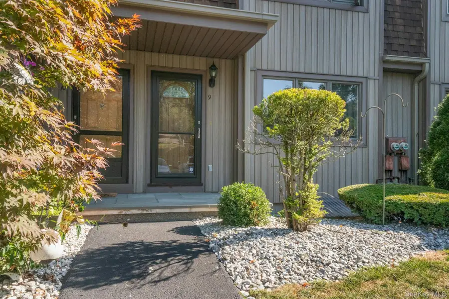 9 Pheasant Walk, Peekskill, NY 10566 - Image #2