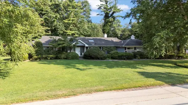 235 Ocean Avenue, Lawrence, NY 11559