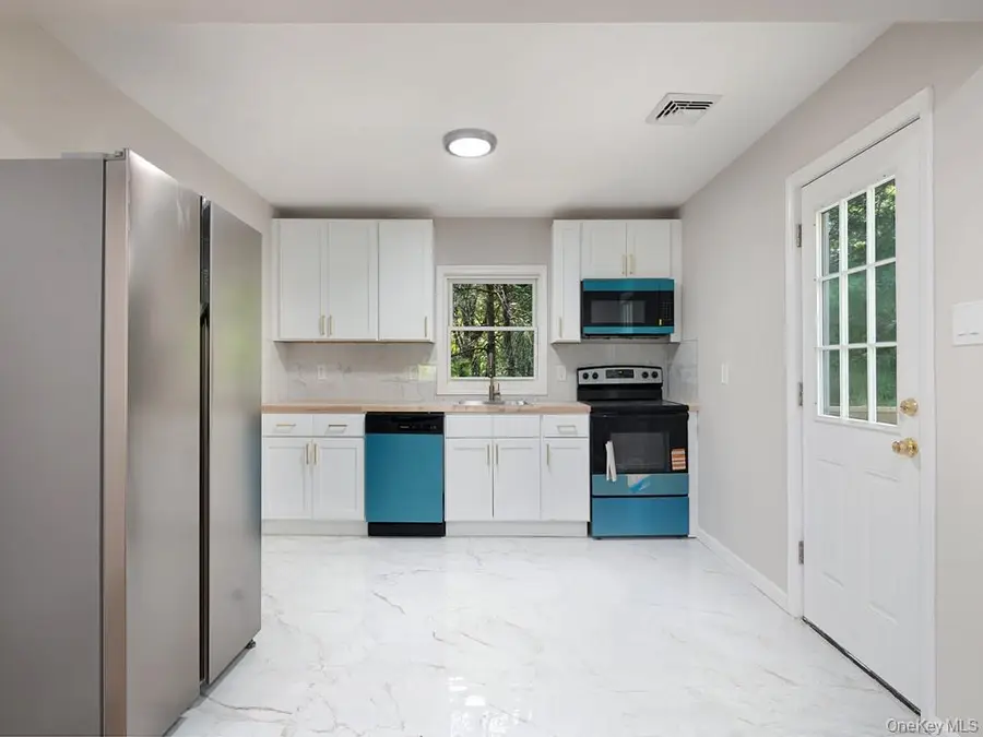 59 Corbin Road, Dover Plains, NY 12522 - Image #2