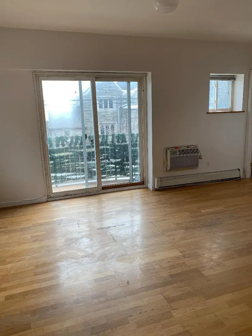 41-50 149 Pl #C2F, Flushing, NY 11355 - Image #3