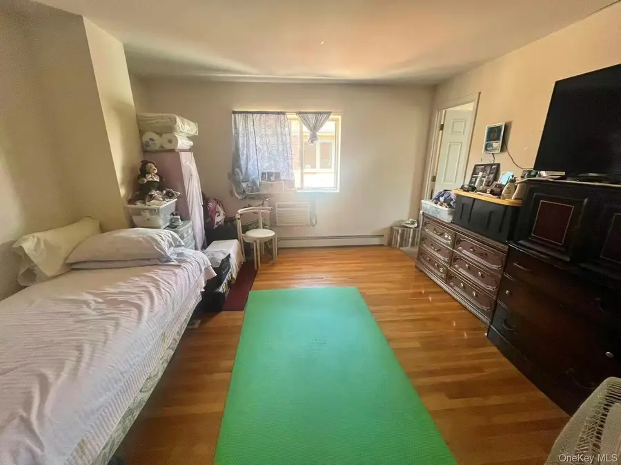 4316 212th Street, Bayside, NY 11361 - Image #2