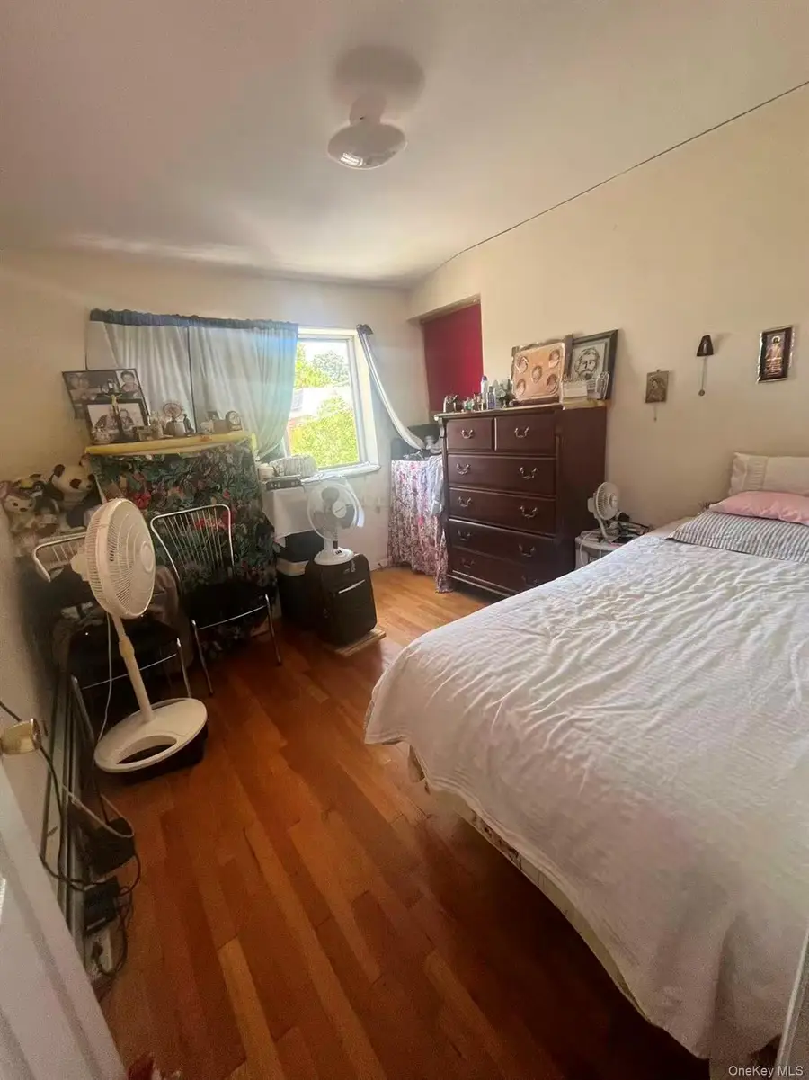 4316 212th Street, Bayside, NY 11361 - Image #3