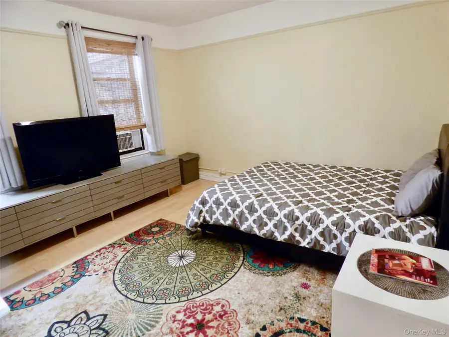 941 Jerome Avenue #D5, Bronx, NY 10452 - Image #2