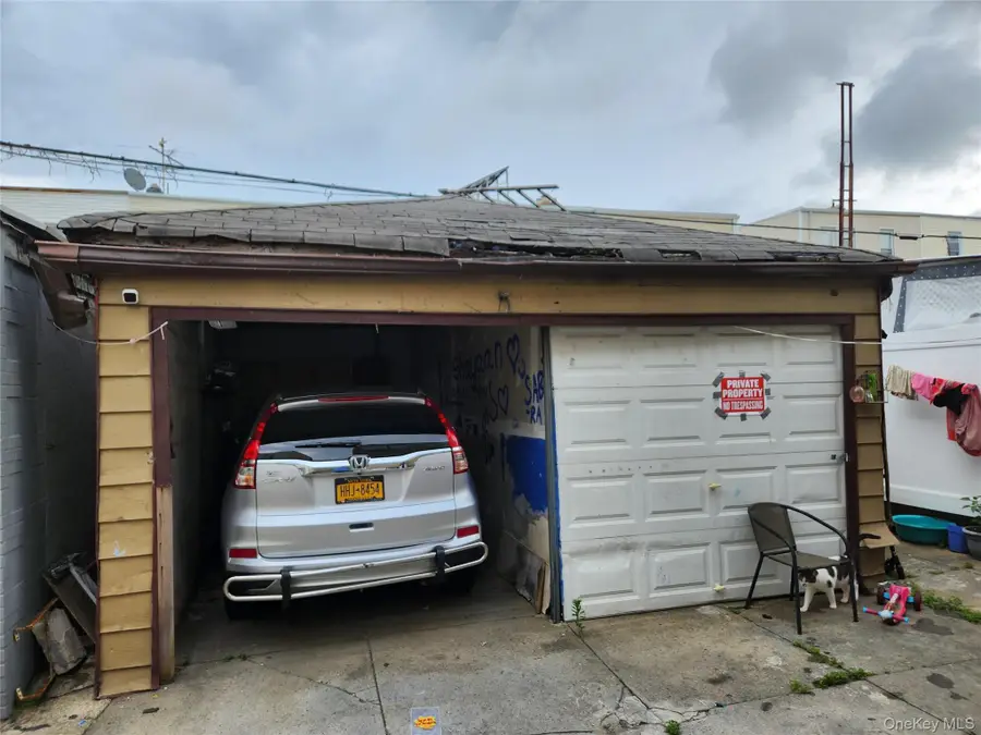 568 Drew Street, Brooklyn, NY 11208 - Image #3