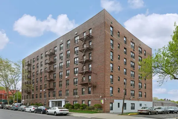 152-72 Melbourne Ave #2A, Flushing, NY 11367