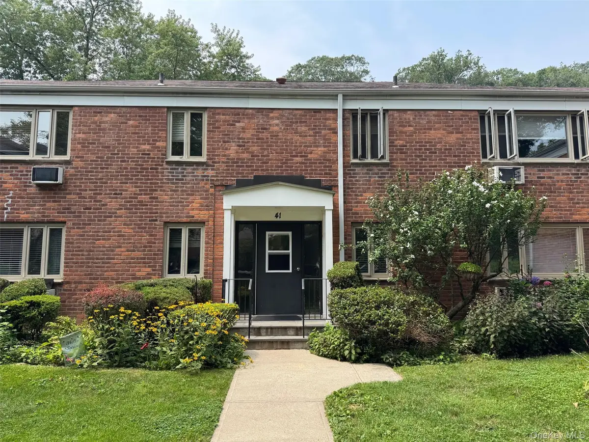 41 Lawrence Drive #B, White Plains, NY 10603 - Image #1