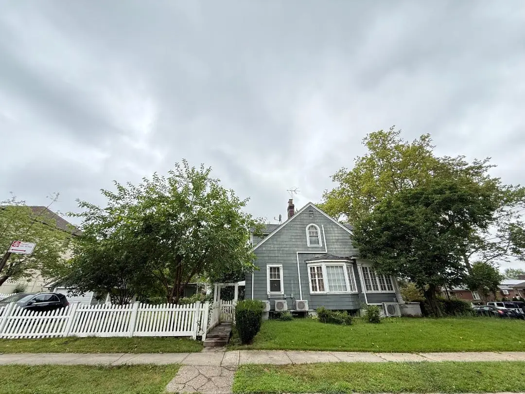 151-26 Bayside Avenue, Flushing, NY 11354 - Image #1