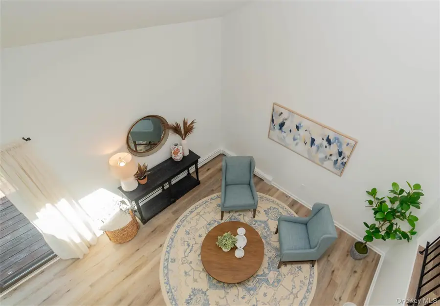 35 Bayberry Circle, Fishkill, NY 12524 - Image #3