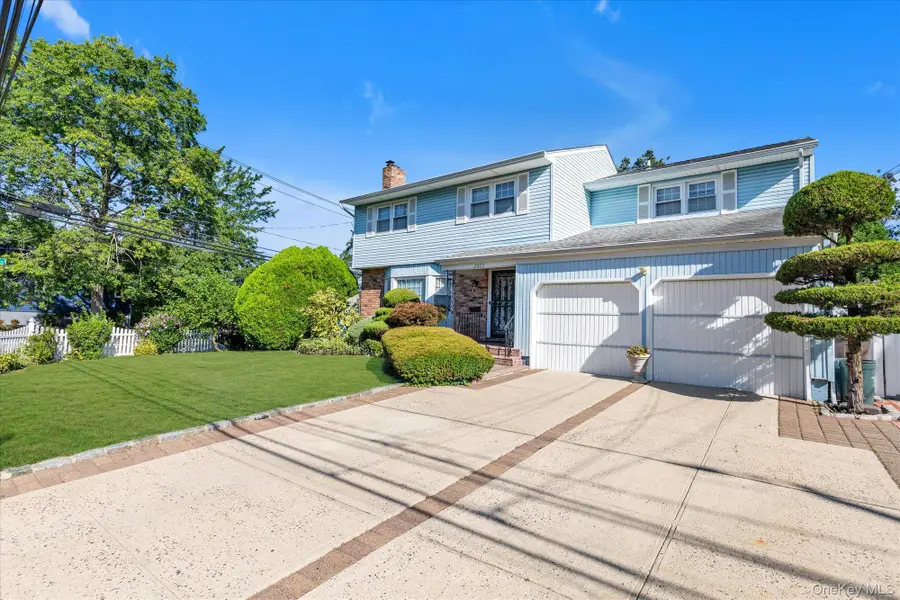 2005 Abbot Avenue, Merrick, NY 11566 - Image #2